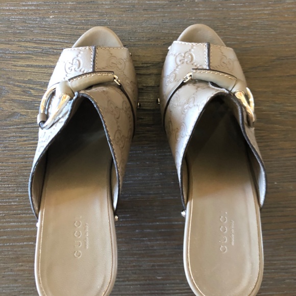 Gucci Heels - Picture 4 of 10